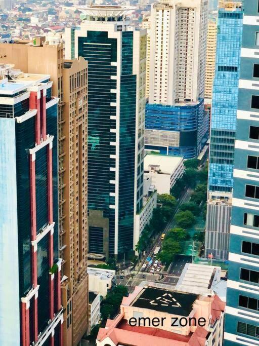 Air Residence 1Br With Balcony Free Netflix And Disney Plus Manila Ngoại thất bức ảnh